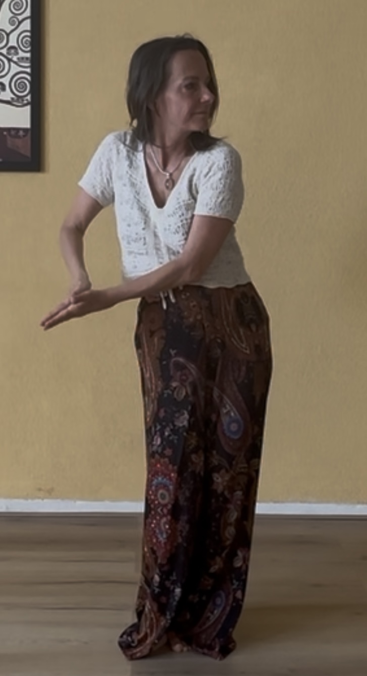 2) Tao Qigong Rituelen 4 IMG 2105